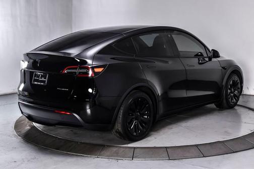Solid Black 2022 Tesla Model Y Long Range Dual Motor All-Wheel Drive