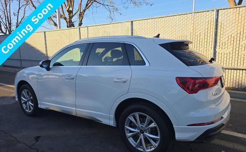 2024 Audi Q3 Premium 45 TFSI S line quattro Tiptronic