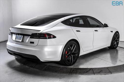 2023 Tesla Model S Plaid