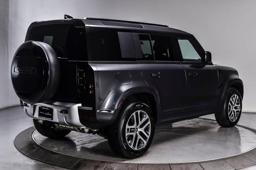 Carpathian Grey Premium Metallic 2025 Land Rover Defender 110 P300