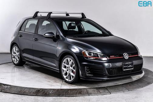 2017 Volkswagen Golf GTI 2.0T SE 4-Door