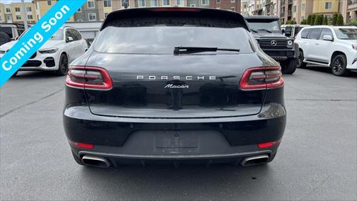 2017 Porsche Macan Base