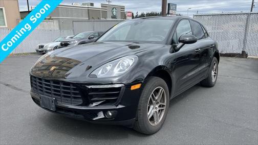 2017 Porsche Macan Base