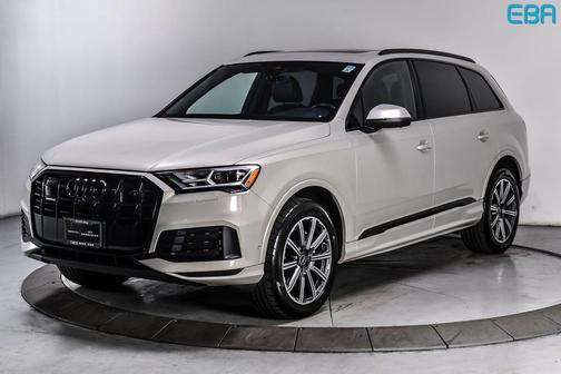 Vicuna Beige Metallic 2023 Audi Q7 45 Premium Plus