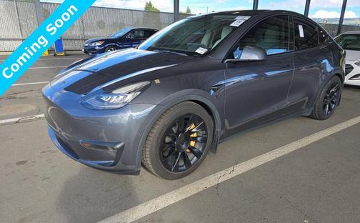 2022 Tesla Model Y Long Range Dual Motor All-Wheel Drive