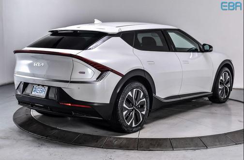 2024 Kia EV6 Light Long Range