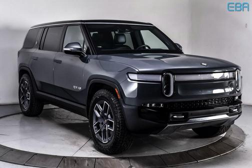 2024 Rivian R1S Adventure