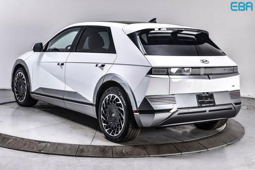 Atlas White 2024 Hyundai IONIQ 5 Limited