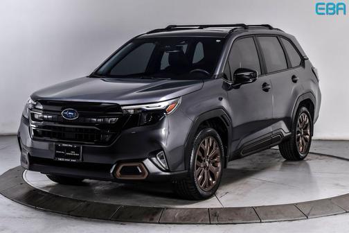 Magnetite Gray Metallic 2025 Subaru Forester Sport
