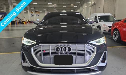 2022 Audi e-tron S Prestige