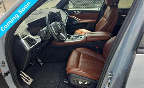 2023 BMW X7 M60i