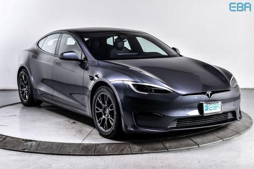 2022 Tesla Model S Base