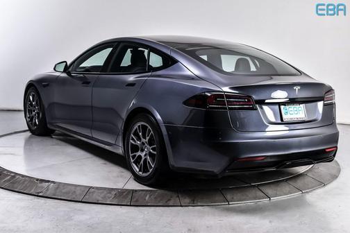 2022 Tesla Model S Base