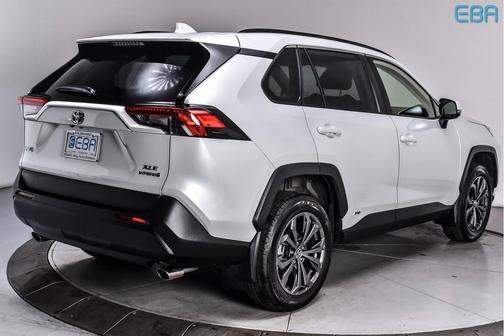 2024 Toyota RAV4 Hybrid XLE Premium