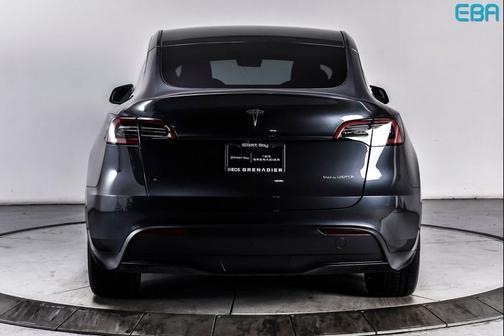 2024 Tesla Model Y Long Range Dual Motor All-Wheel Drive