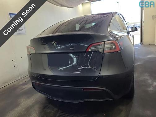 2024 Tesla Model Y Long Range Dual Motor All-Wheel Drive