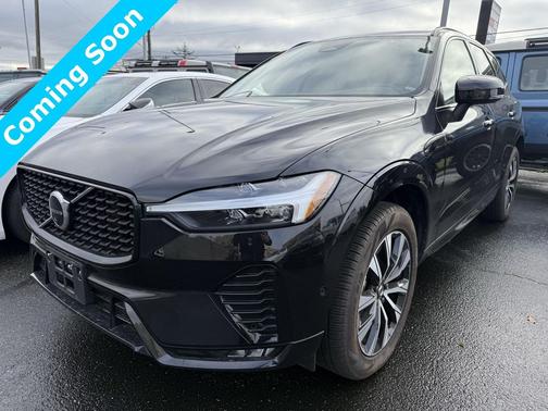 2025 Volvo XC60 B5 Plus