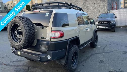 2013 Toyota FJ Cruiser Base