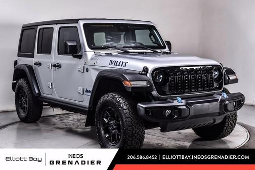 Silver Zynith Clearcoat 2024 Jeep Wrangler 4xe Willys