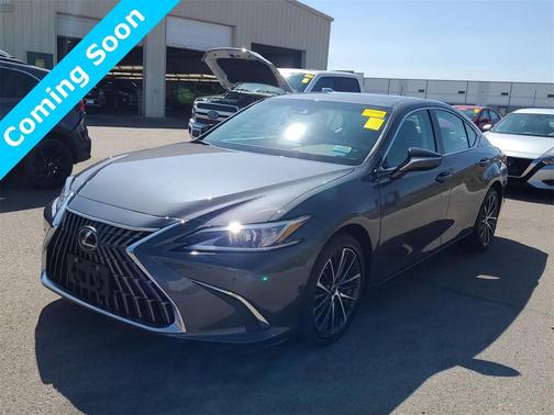 2022 Lexus ES 350 Base