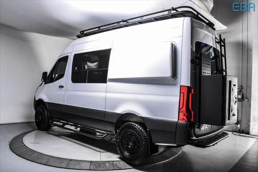 2022 Mercedes-Benz Sprinter 2500 Standard Roof