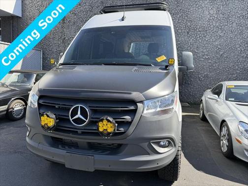 2022 Mercedes-Benz Sprinter 2500 Standard Roof
