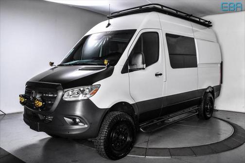 2022 Mercedes-Benz Sprinter 2500 Standard Roof