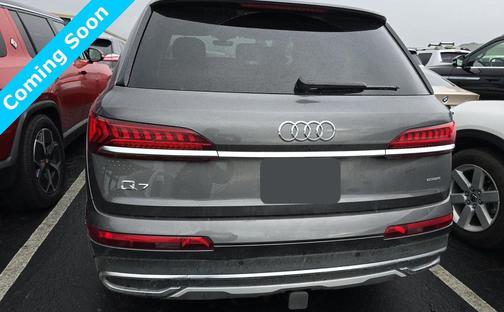2023 Audi Q7 55 Premium Plus