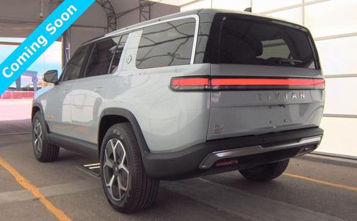 2023 Rivian R1S Adventure