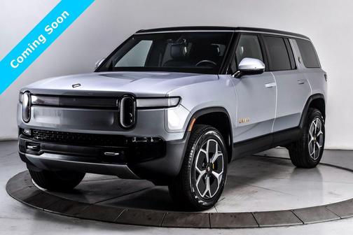 2023 Rivian R1S Adventure