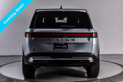 2023 Rivian R1S Adventure