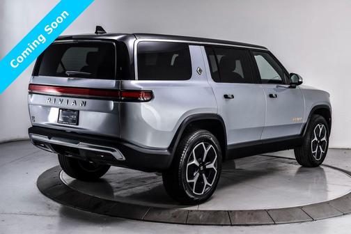 2023 Rivian R1S Adventure