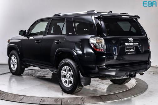 Midnight Black Metallic 2024 Toyota 4Runner SR5 Premium