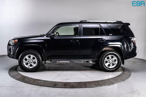 Midnight Black Metallic 2024 Toyota 4Runner SR5 Premium
