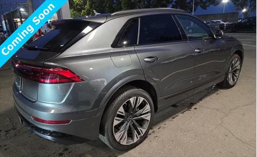 2024 Audi Q8 55 Premium Plus