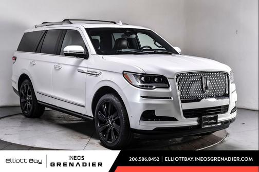 Pristine White Metallic Tri-Coat 2023 Lincoln Navigator Reserve