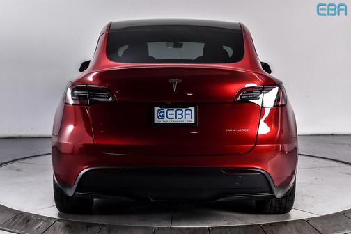 2024 Tesla Model Y Long Range Dual Motor All-Wheel Drive