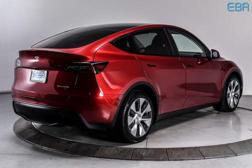 2024 Tesla Model Y Long Range Dual Motor All-Wheel Drive