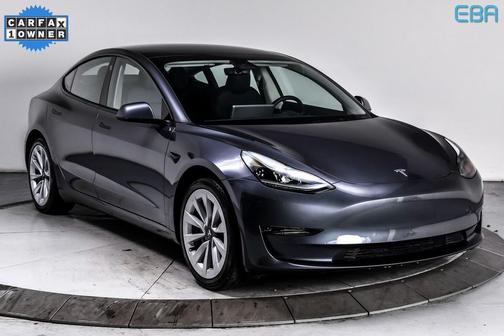 2023 Tesla Model 3 Standard Range