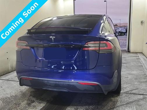 2022 Tesla Model X Dual Motor All-Wheel Drive