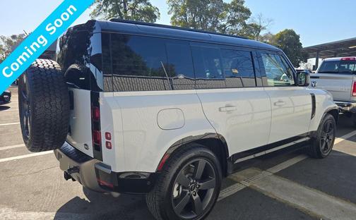 2022 Land Rover Defender 110 X-Dynamic HSE