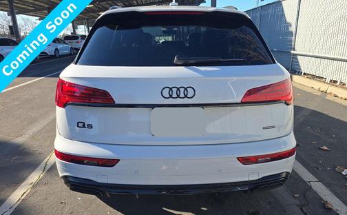 2024 Audi Q5 45 S line Prestige