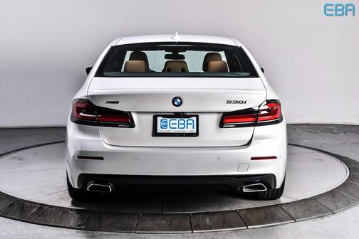 2022 BMW 530 i xDrive