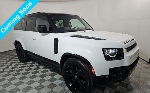 2025 Land Rover Defender 130 P400 X-Dynamic SE