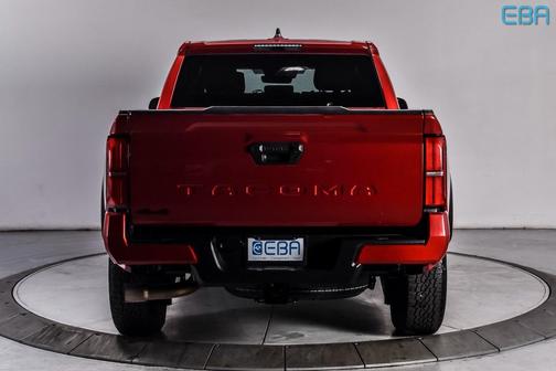 2025 Toyota Tacoma TRD Off-Road