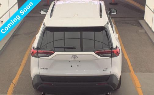 2025 Toyota RAV4 Hybrid LE