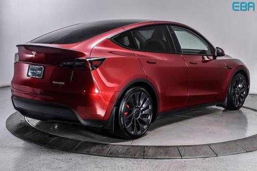 2024 Tesla Model Y Performance Dual Motor All-Wheel Drive