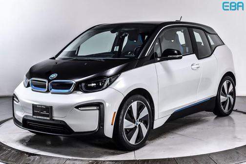 Capparis White w/BMW i Frozen Blue Accent 2019 BMW i3 120Ah