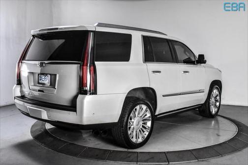 2017 Cadillac Escalade Platinum