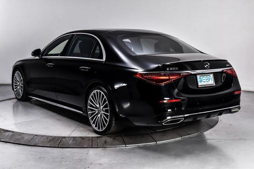 Black 2023 Mercedes-Benz S-Class 4MATIC
